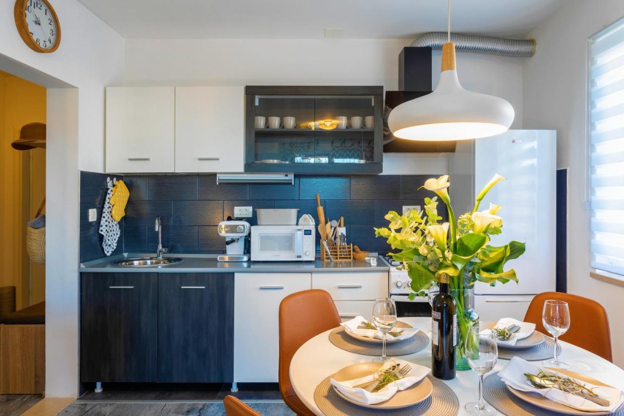 סופטאר Apartman Olive מראה חיצוני תמונה